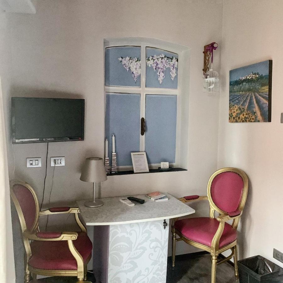 Cortiletto D'Alba Camere Con Ristorante Kültér fotó